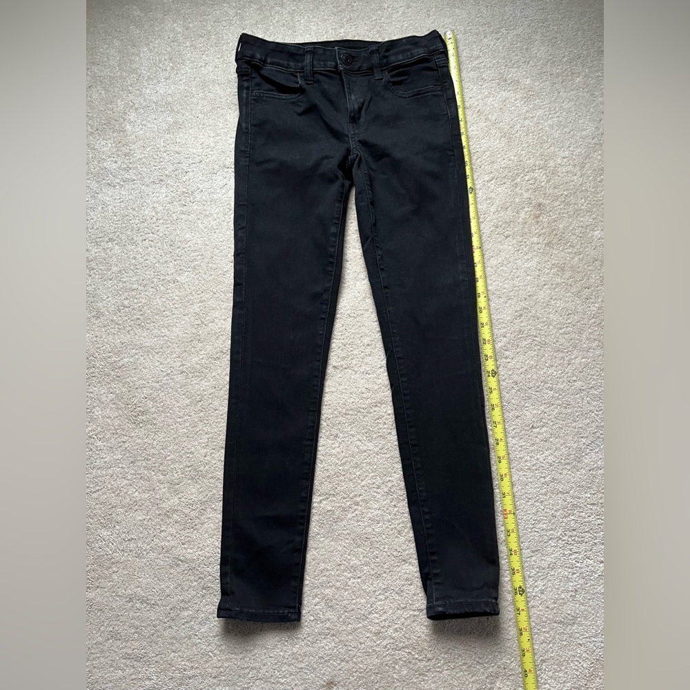 Classic Black Women's Skinny Jeans